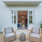 Arambrook Boutique Hotel